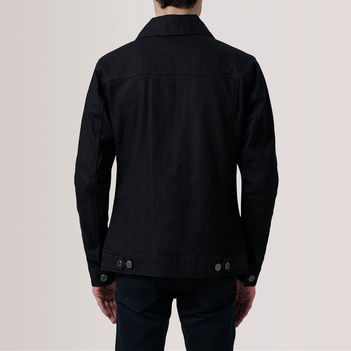 Close-Up Detail of Classic Collar &amp; Heavy-Duty Zipper Hardware on Conard Black Denim Trucker Jacket For Men