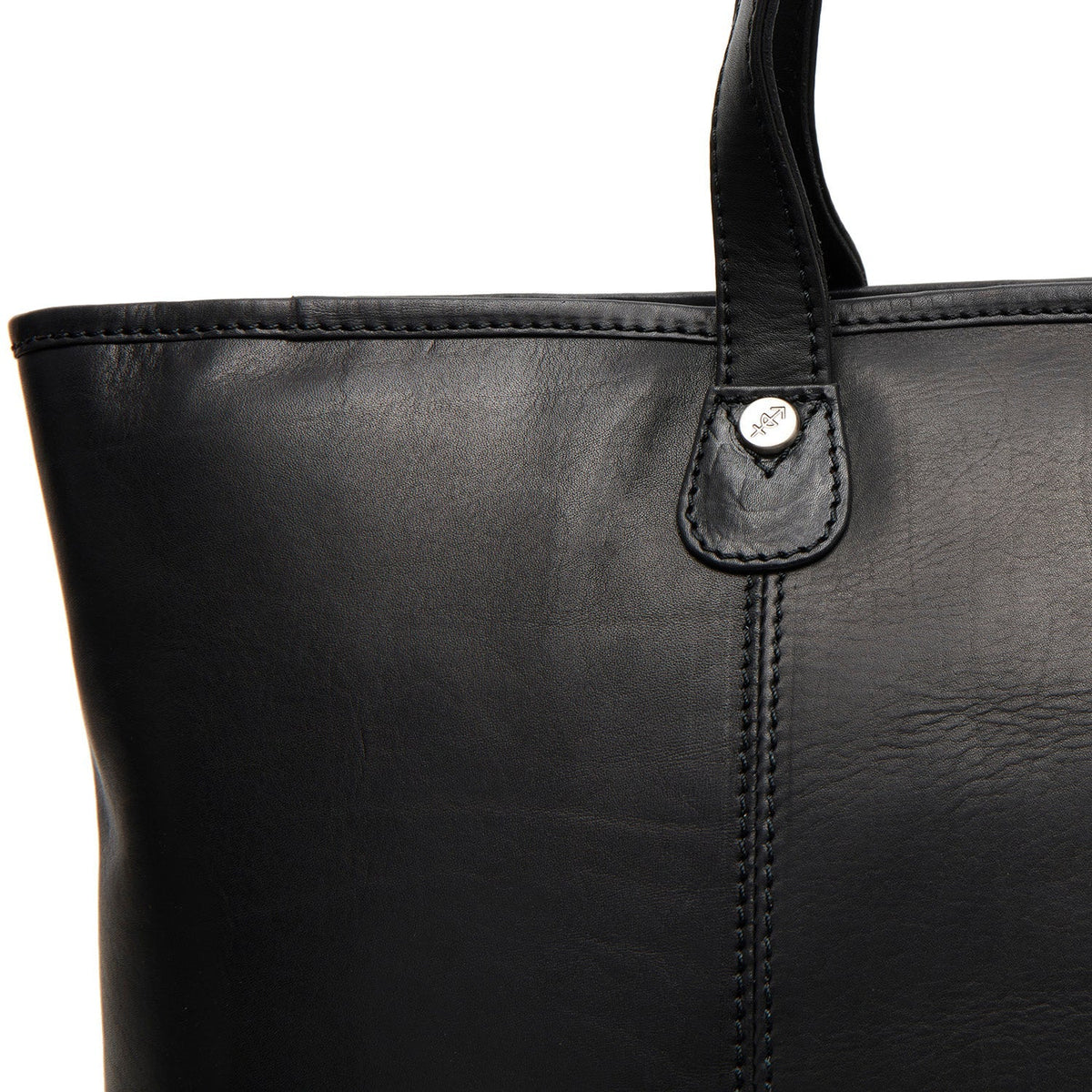 Solid Antique Brass Hardware &amp; Heavy-Duty Dual Zipper Detail on Ferrera Full-Grain Leather Tote Bag