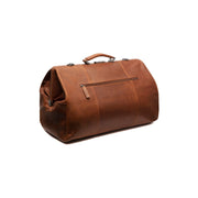 100% Full-Grain Wax Pull-Up 100% Full-Grain Leather Grain Texture &amp; Handcrafted Patina Detail