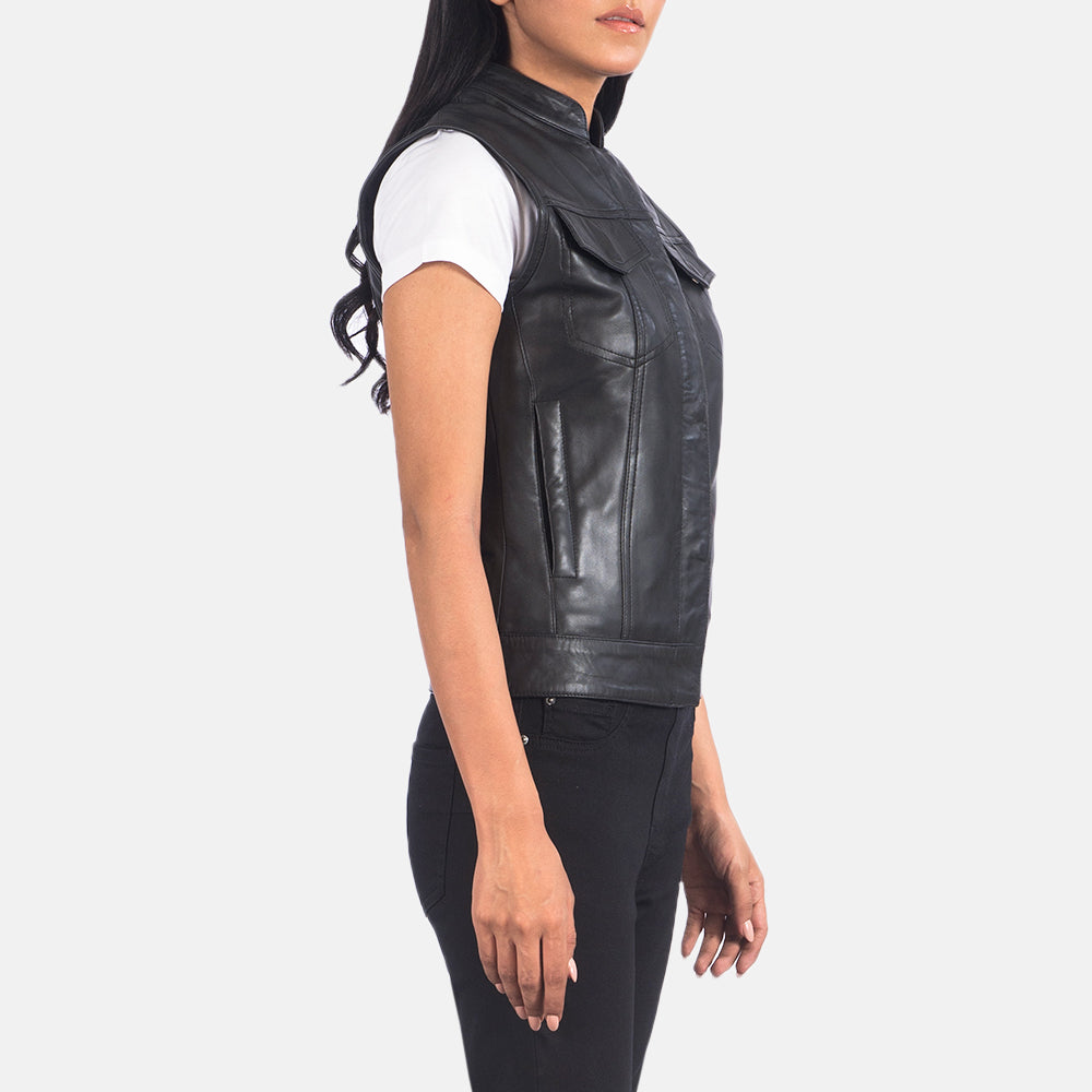 
Interior View Showing Quilted Polyester Lining & Dual Inside Utility Storage Pockets