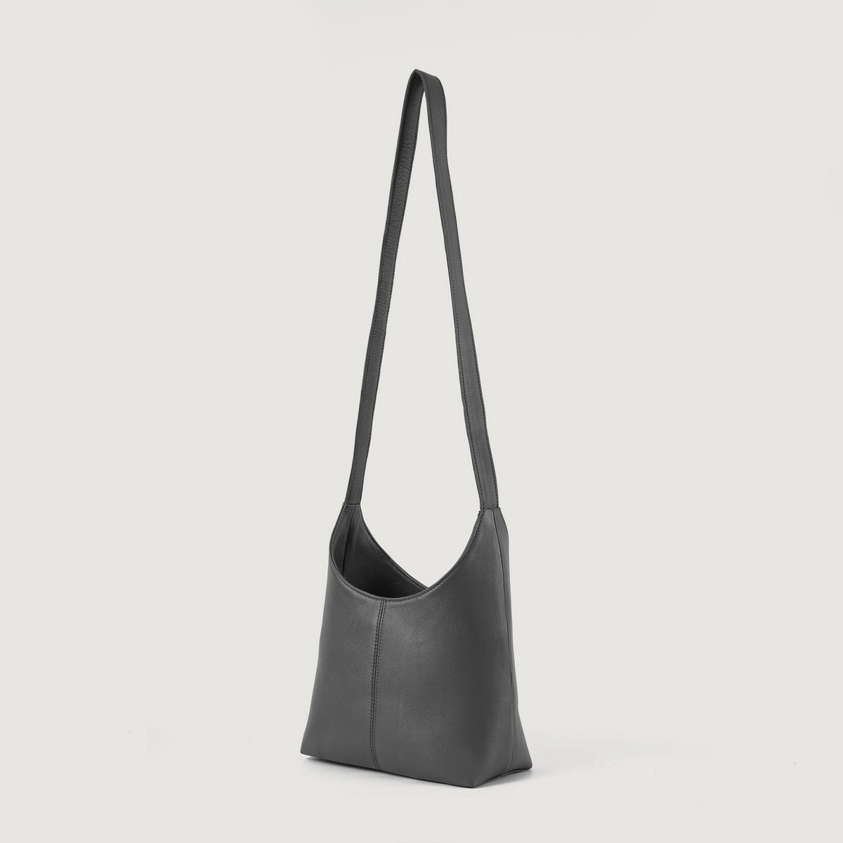 
The Stefani Leather Hobo Bag – alternate product view 7